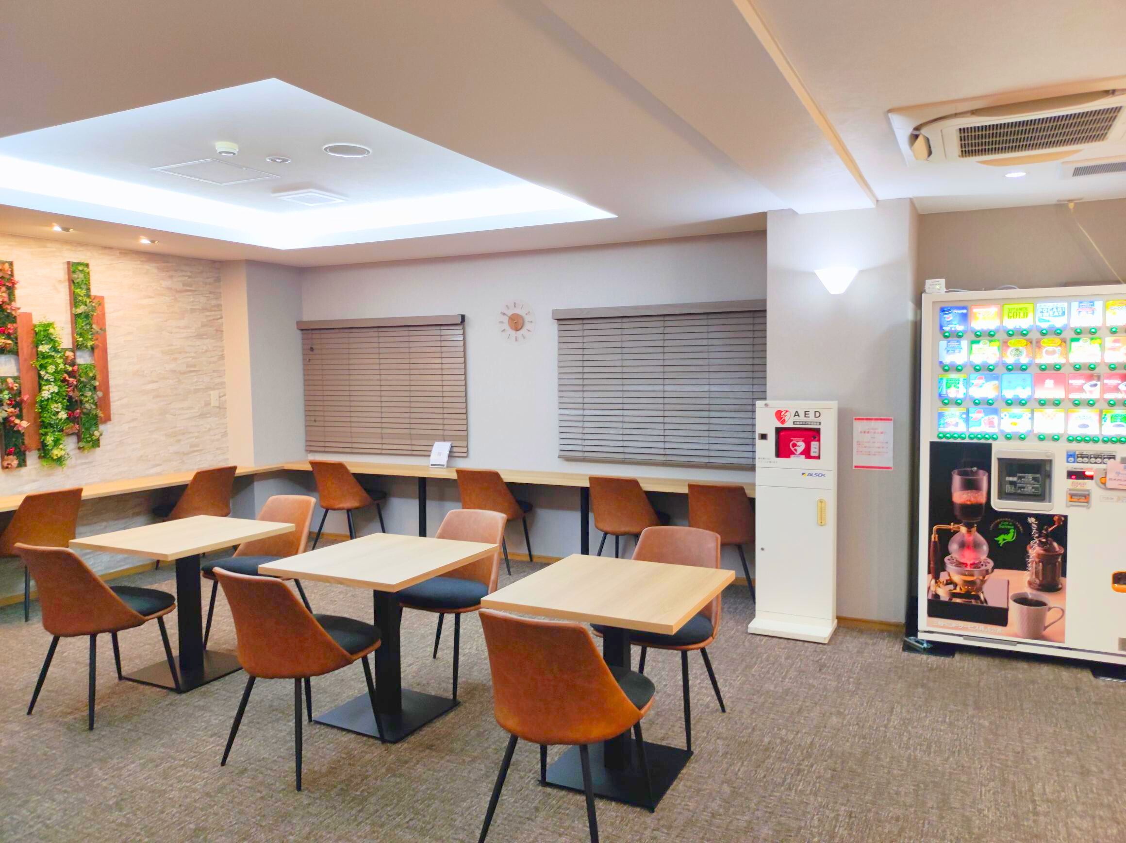 【1Fラウンジ】