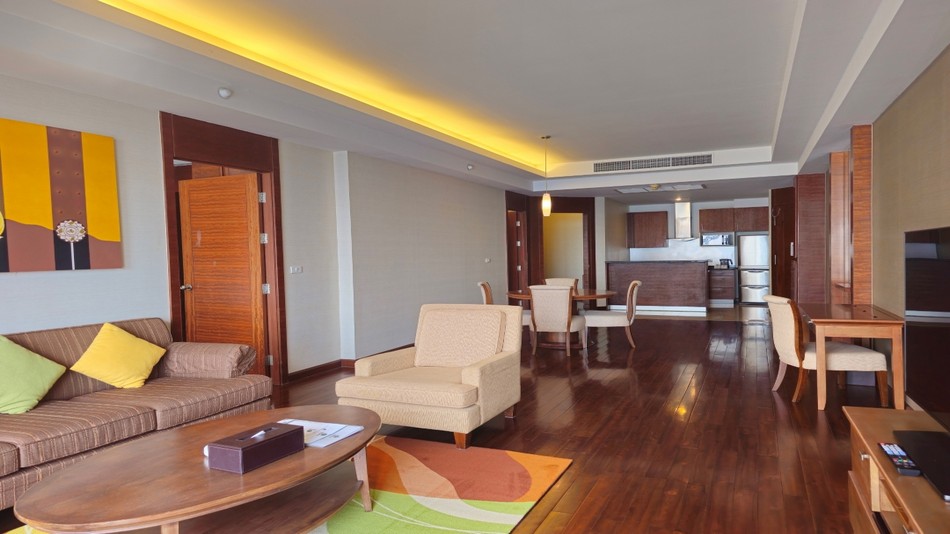 1ベッドルームプレミア　リビングルーム