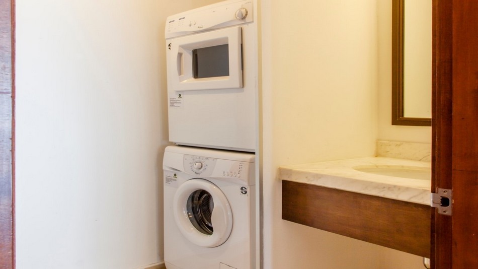 1ベッドルームパークプレミア　リビングルーム