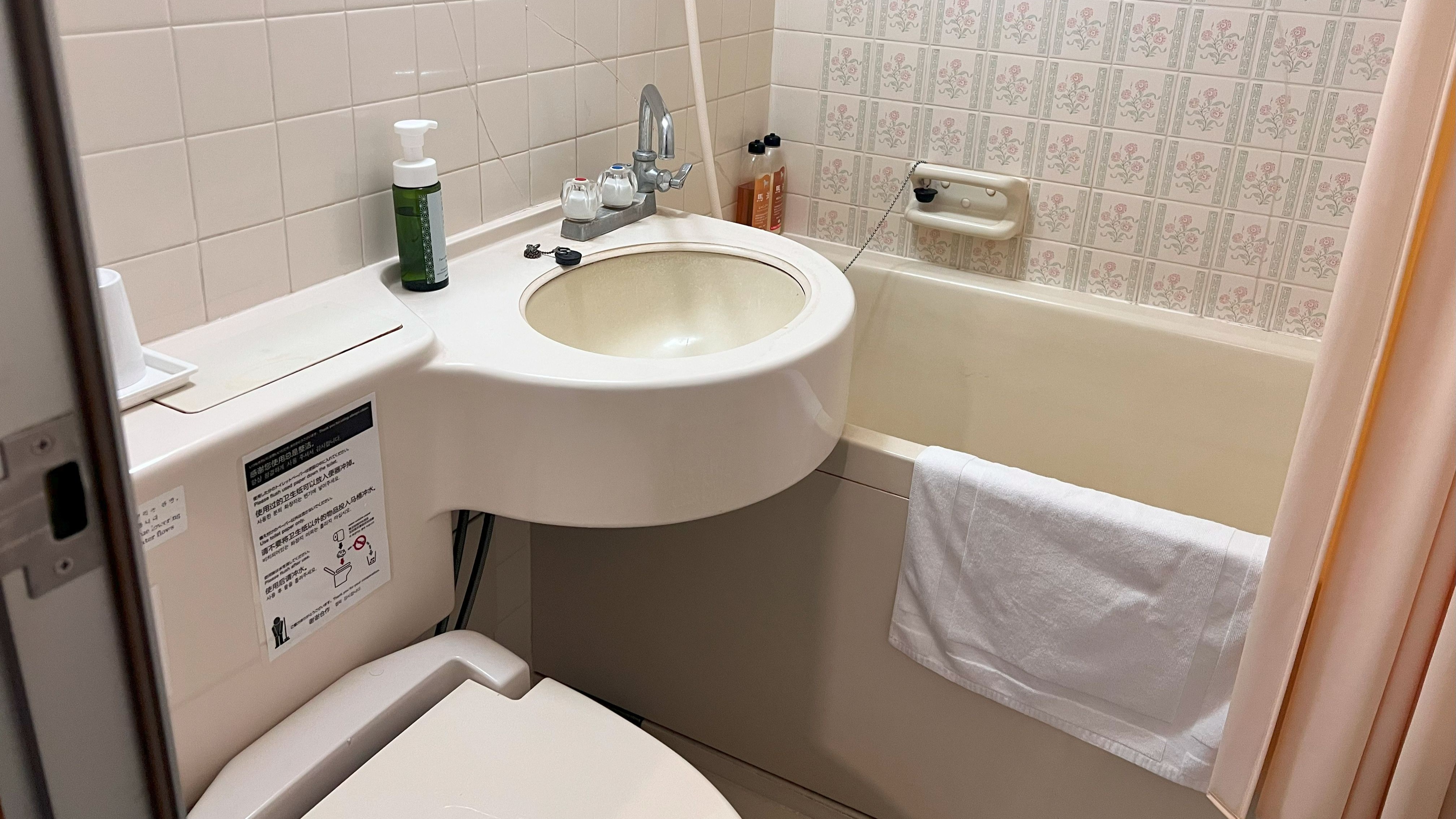 客室ユニットバス