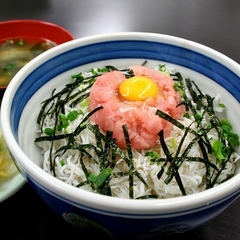 ■しらす丼