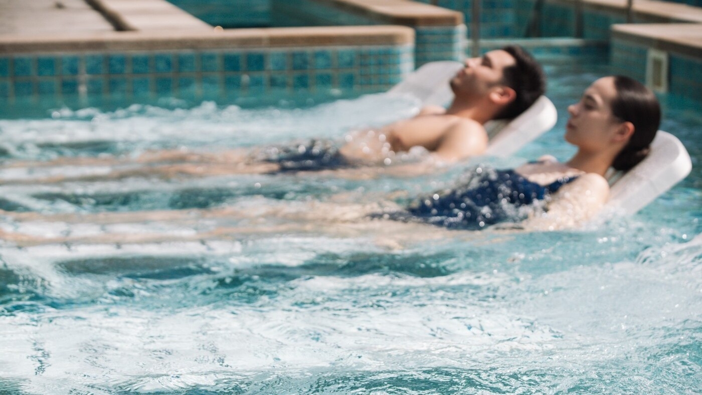 【5％OFF】【楽天スーパーSALE】【連泊】海辺で過ごすウェルネステイ＜朝食付き＆タラソプール＞