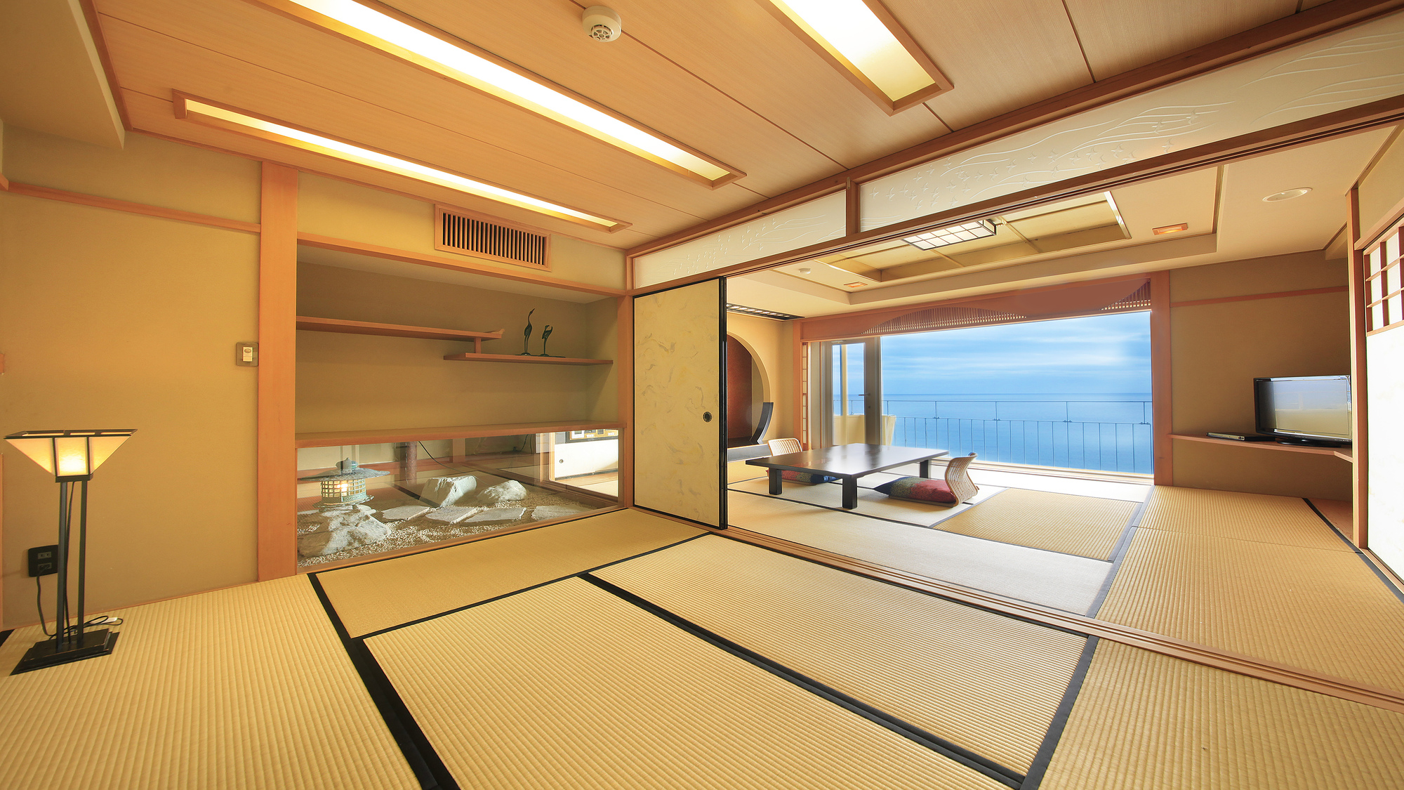 【最上階】ビューバス付き特別和室「月・花」