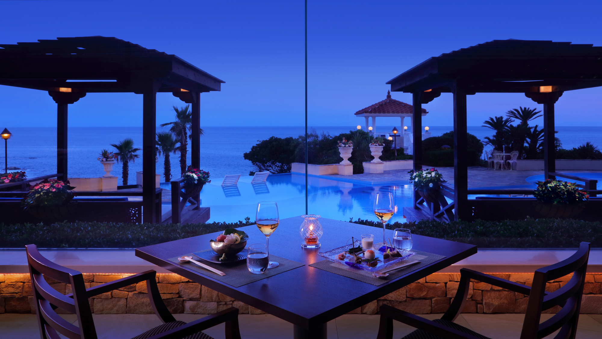 ディナーダイニング「碧海」 