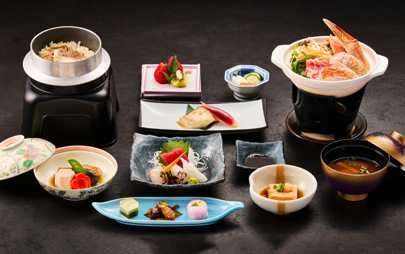 【１泊２食】夕食のメイン料理　麦豚しゃぶしゃぶまたは北陸海鮮鍋