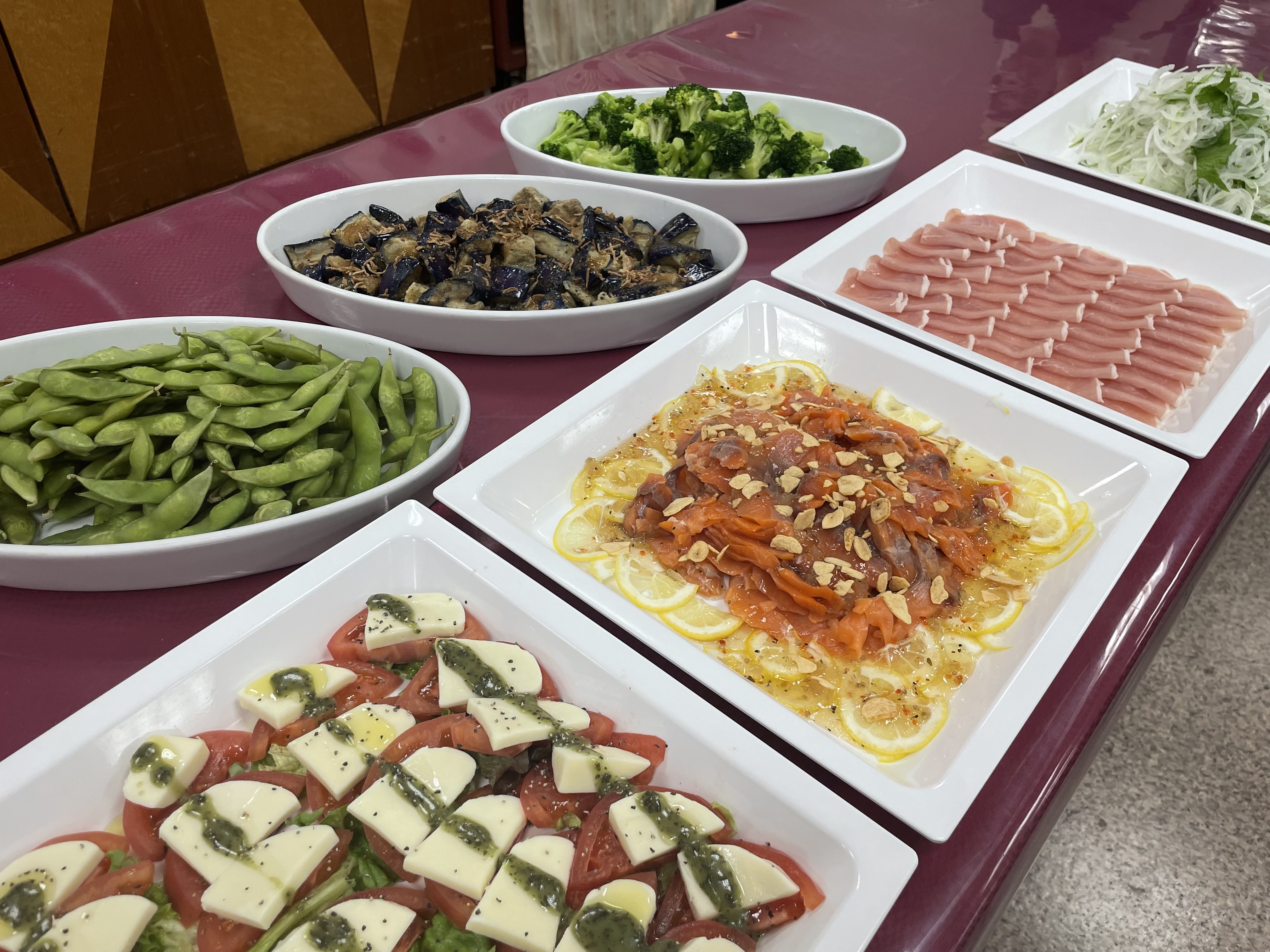 夕食バイキング一例
