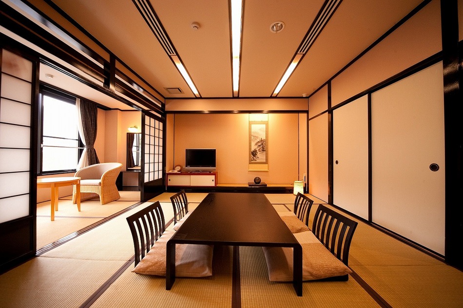 [Japanese-style room 10 tatami mats] Image 1