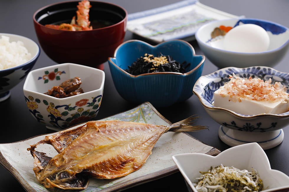 【展望風呂×朝食付】心ほどける海辺の夜《最終チェックイン21時》