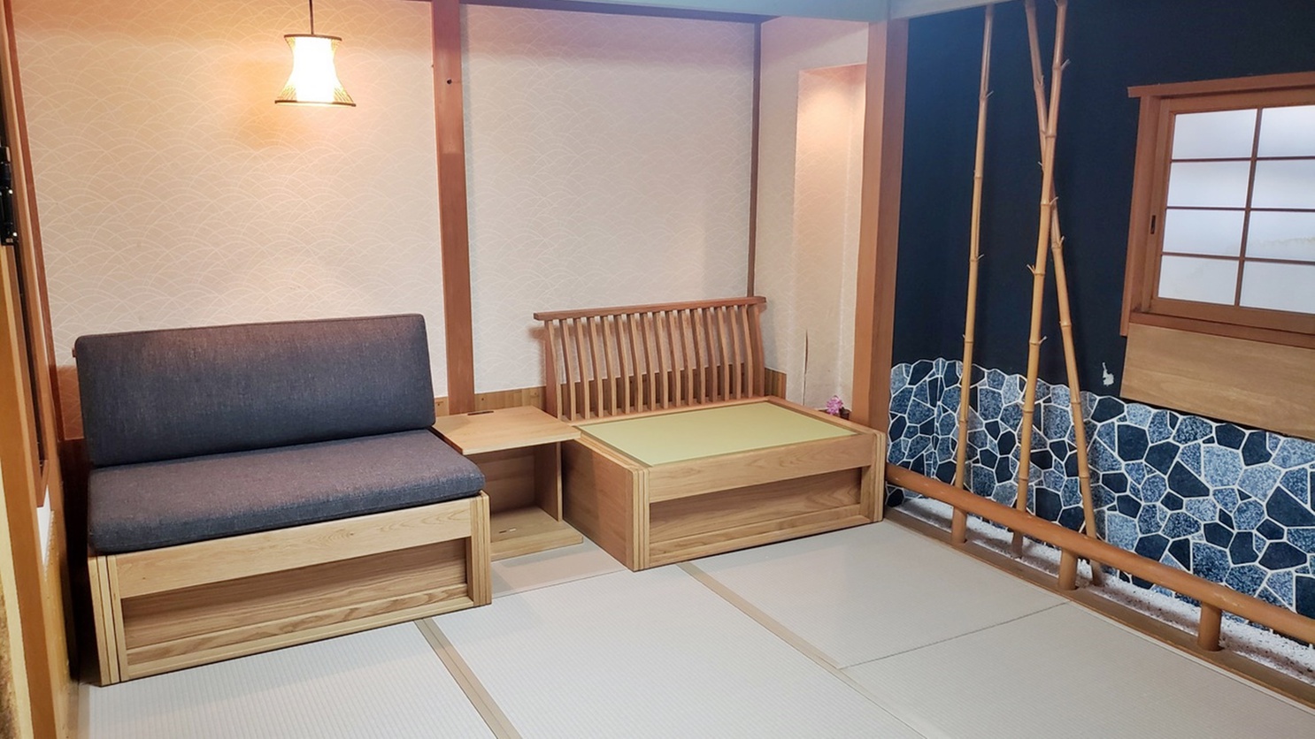 *桐・桂（KIRI・KATSURA）20畳＜バス/ト広い部屋でグループ・家族でも伸び伸びくつろげます
