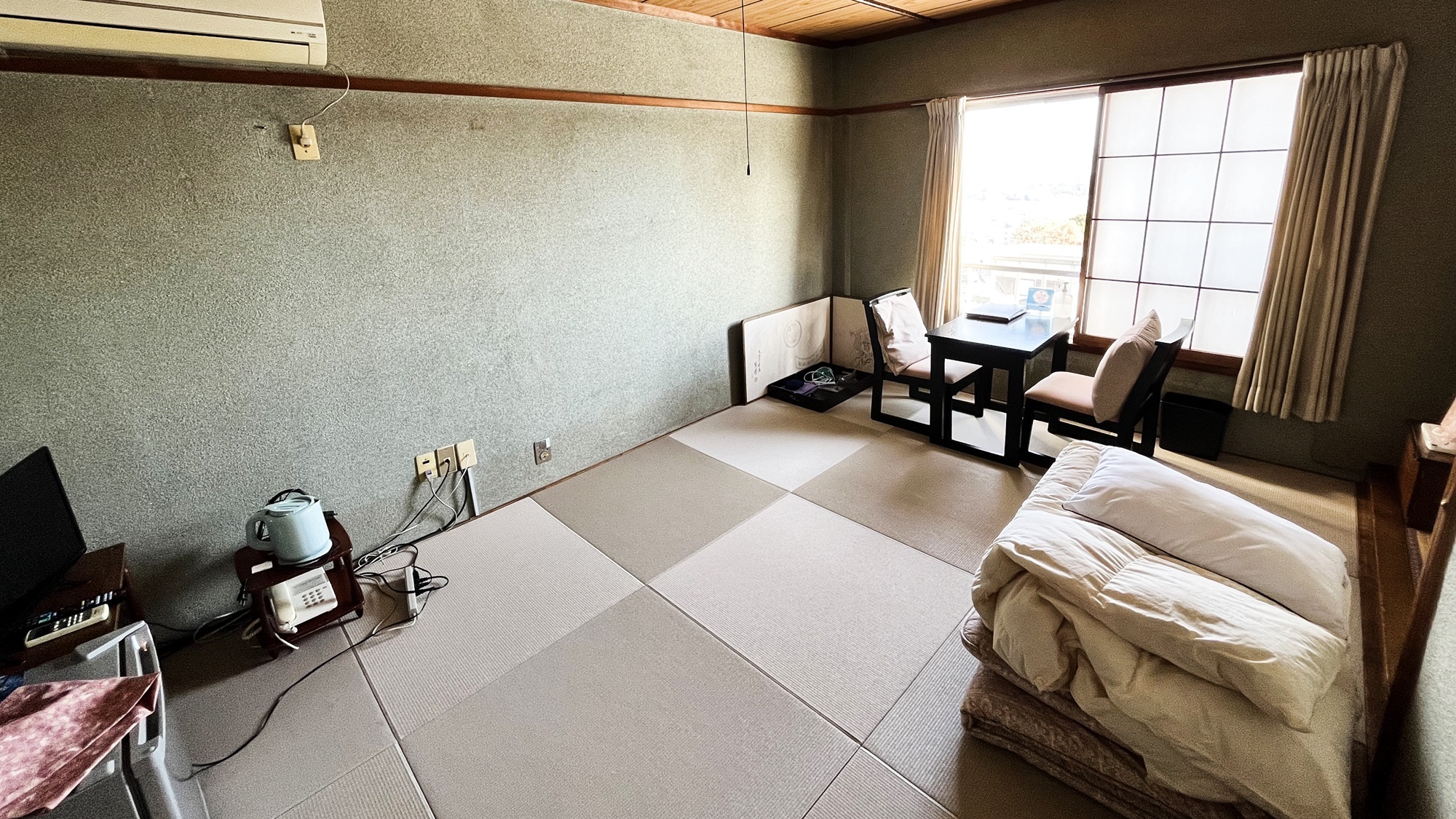 *【ナイトビュー】琉球畳の和モダン和室 7畳半