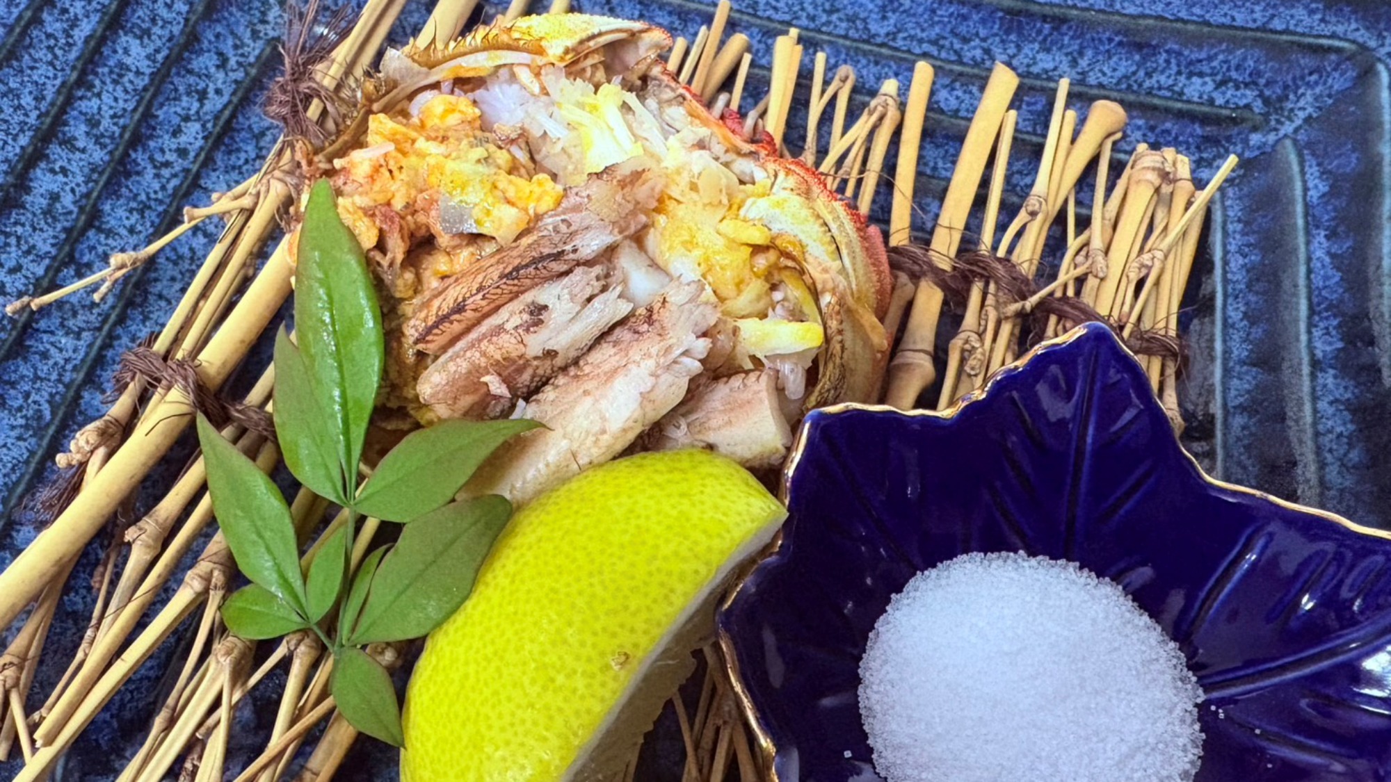 *【活けのモクズカニ】オプション料理となります。ご希望の方はご予約時にお申し付け下さい(12月末迄)