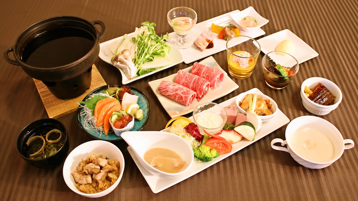 【楽天スーパーSALE】＜グレードアップ膳＞恵みの森の温泉ご馳走プラン／1泊2食付