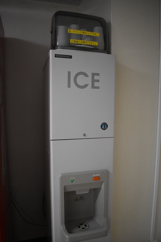 無料製氷機★５階自販機コーナー