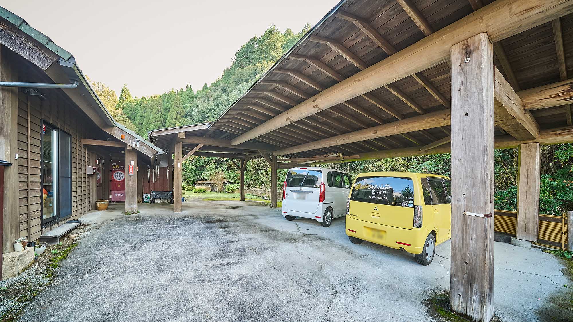 ・【駐車場】無料でご利用いただける駐車場がございます