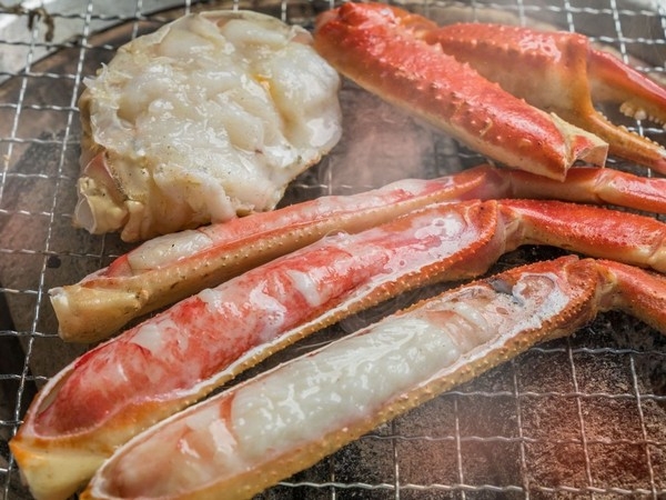 2023冬　ホテルの「カキ小屋」で牛しゃぶしゃぶと焼きガニのセットプラン【１泊２食付】