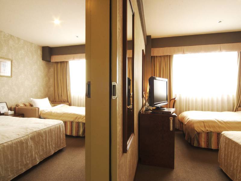Connect Room