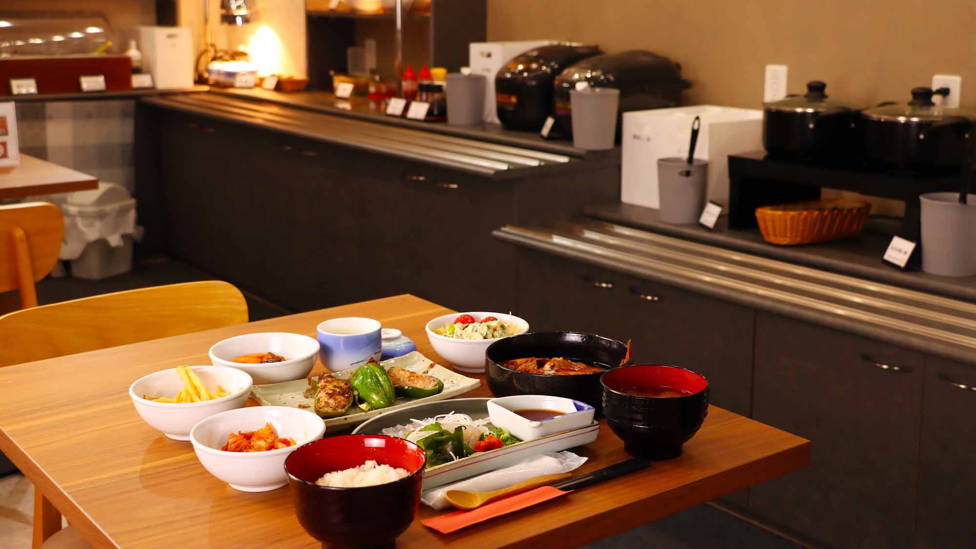 【夕食】快適出張ステイには食事付プランがオススメです！