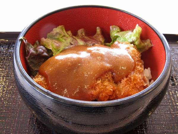 ◆姫路ご当地メニュー”かつ飯”