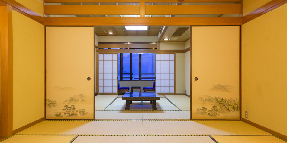 窓から若狭湾の絶景をご覧いただけます
