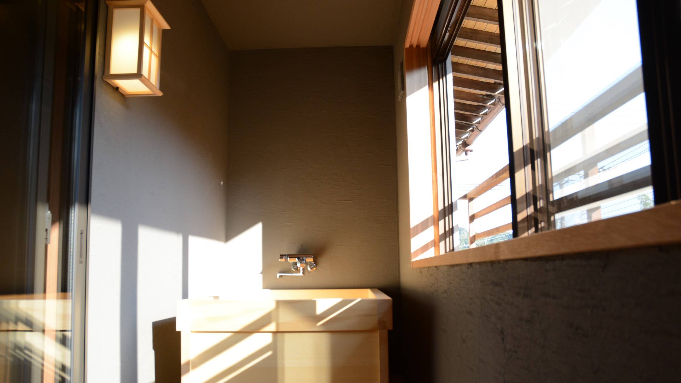 半露天風呂付客室１０畳　葉隠