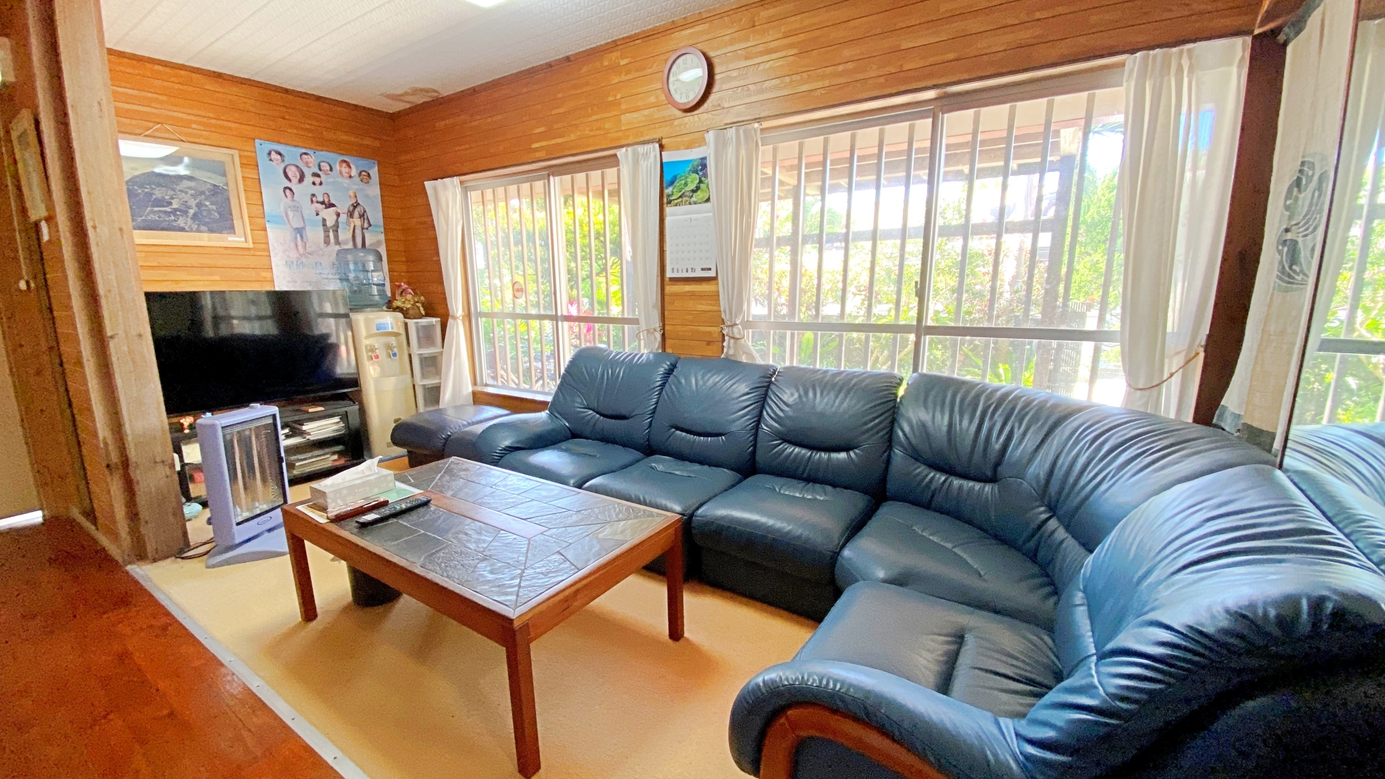 *【ゆんたくスペース】木の温もり溢れるくつろぎの空間。