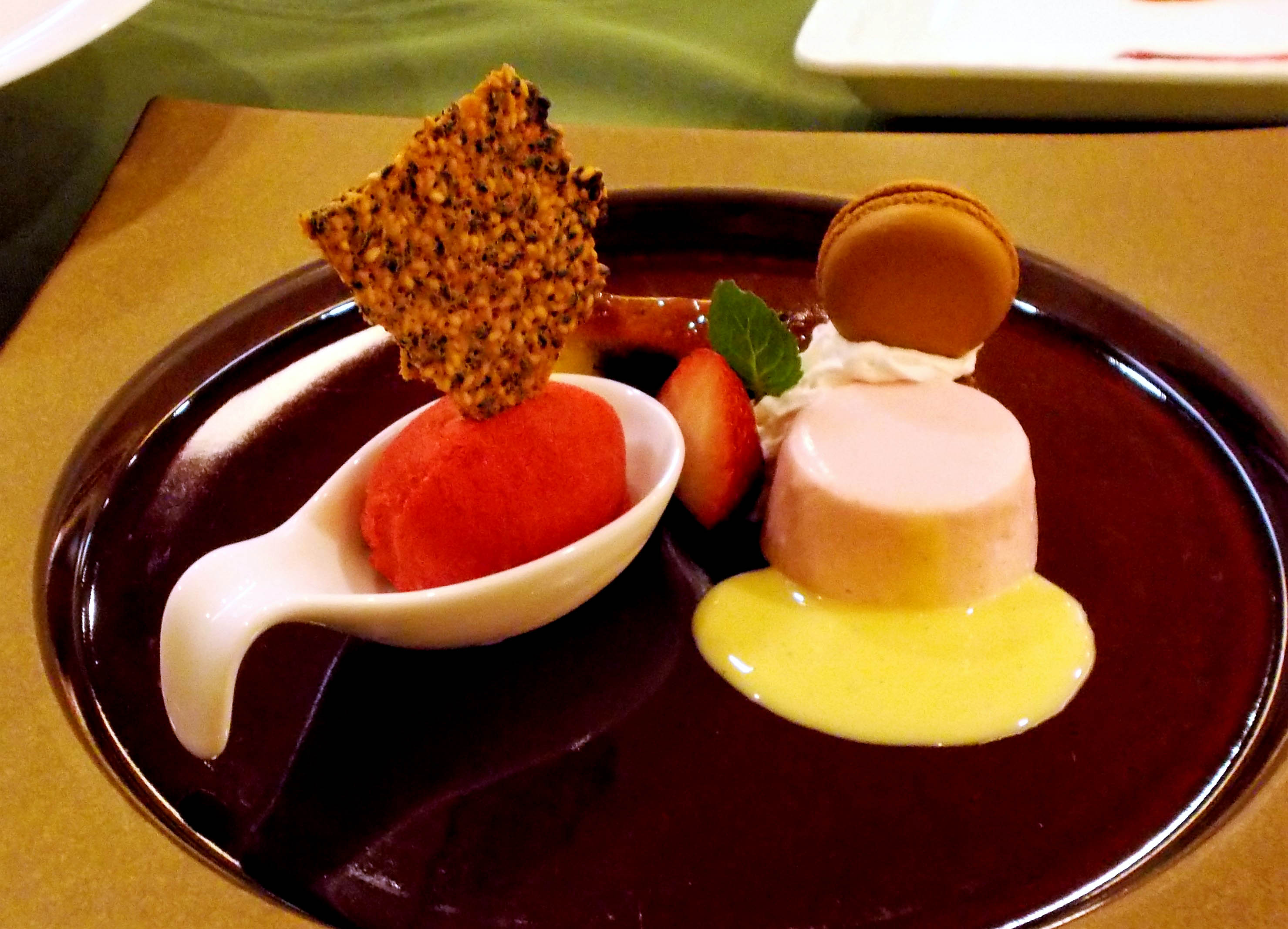 料理長手作りデザートの盛り合わせ②（一例）