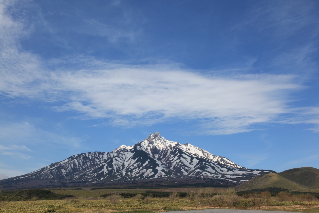 利尻富士登山プラン　朝食おにぎりセット＆5:30登山口送り付＆夕食90分飲み放題　早め夕食17:30