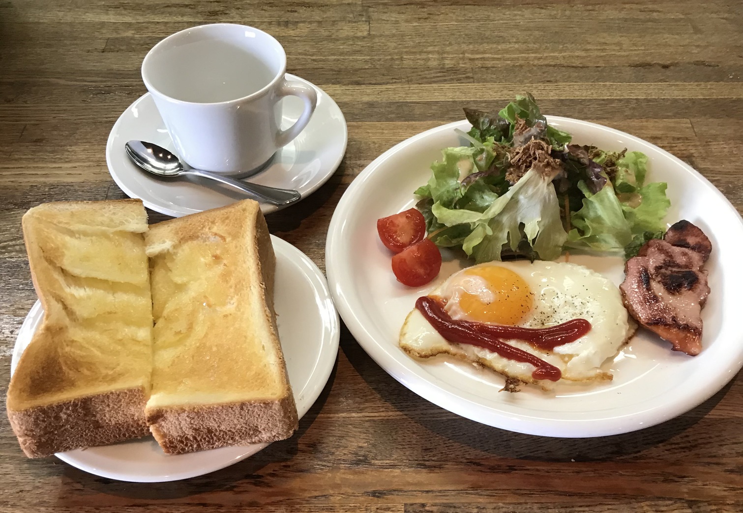 1日の始まりは朝から！朝食付きプランで元気にご出発♪【朝食付】