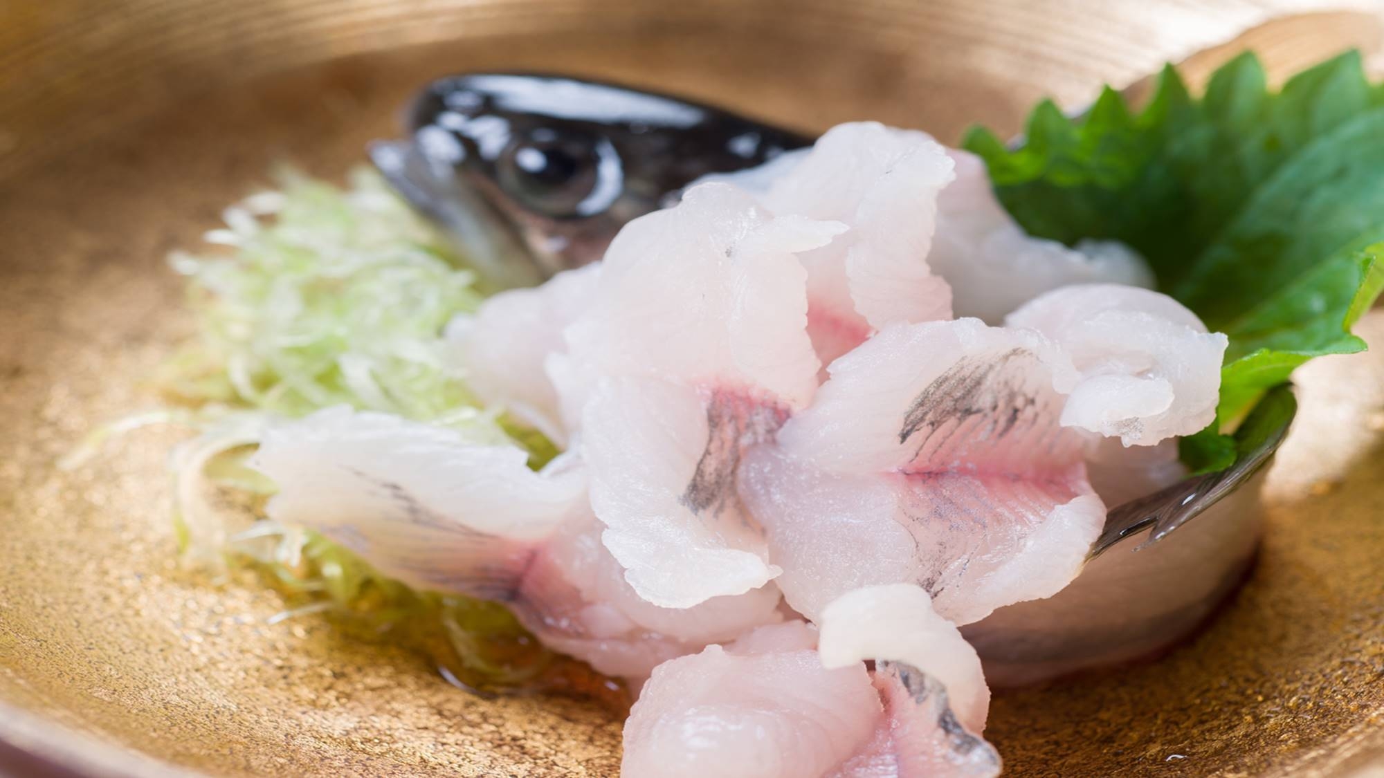 【うなぎ付】ふっくら柔らか♪四万温泉で蒸し上げた、くれない名物の湯蒸しうなぎをご堪能！