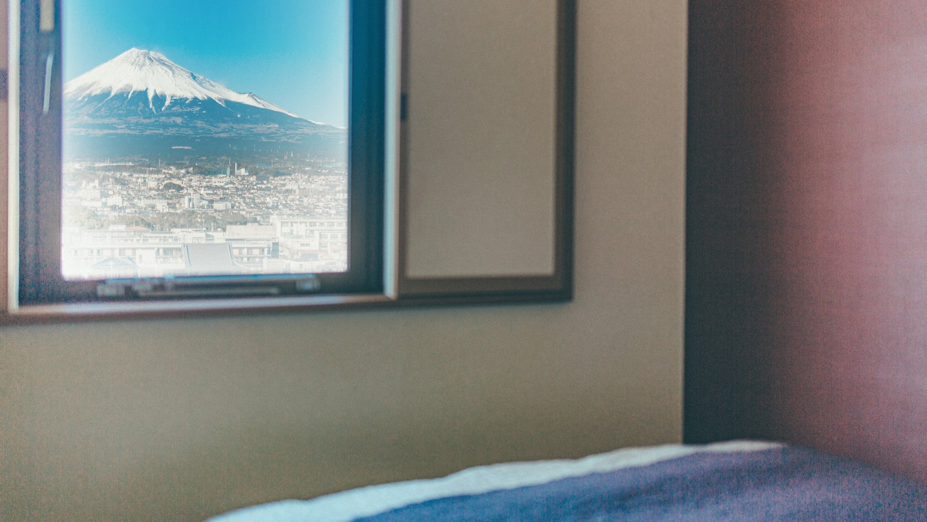 部屋から富士山（北側のお部屋のみ）