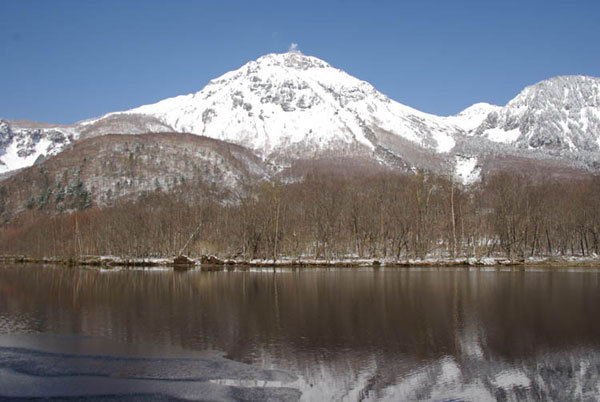 Mt. Yake immediately after the opening of the mountain