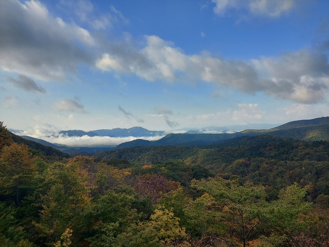 ホテルグランド天空からの紅葉10/16