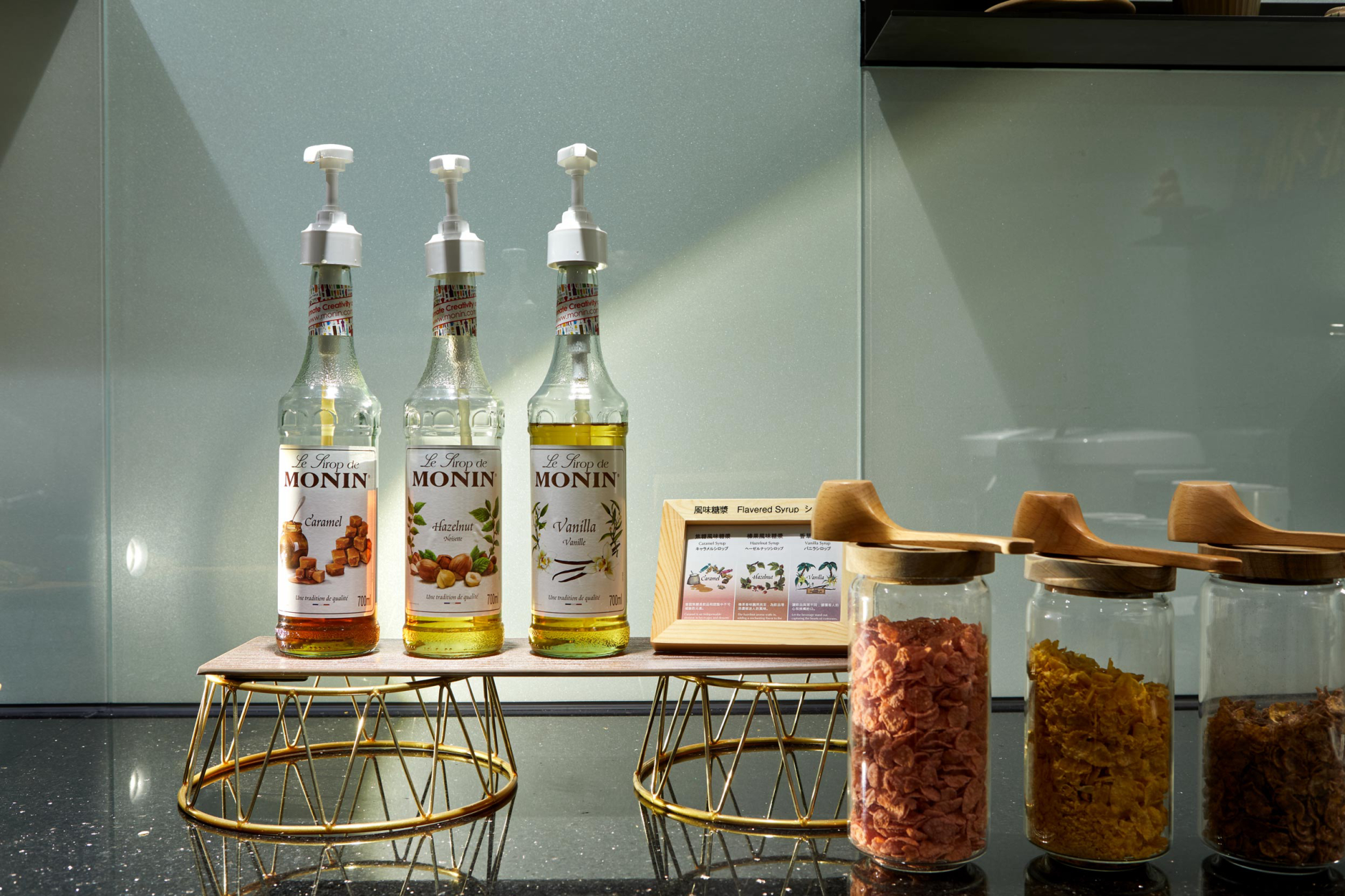 朝食レストラン