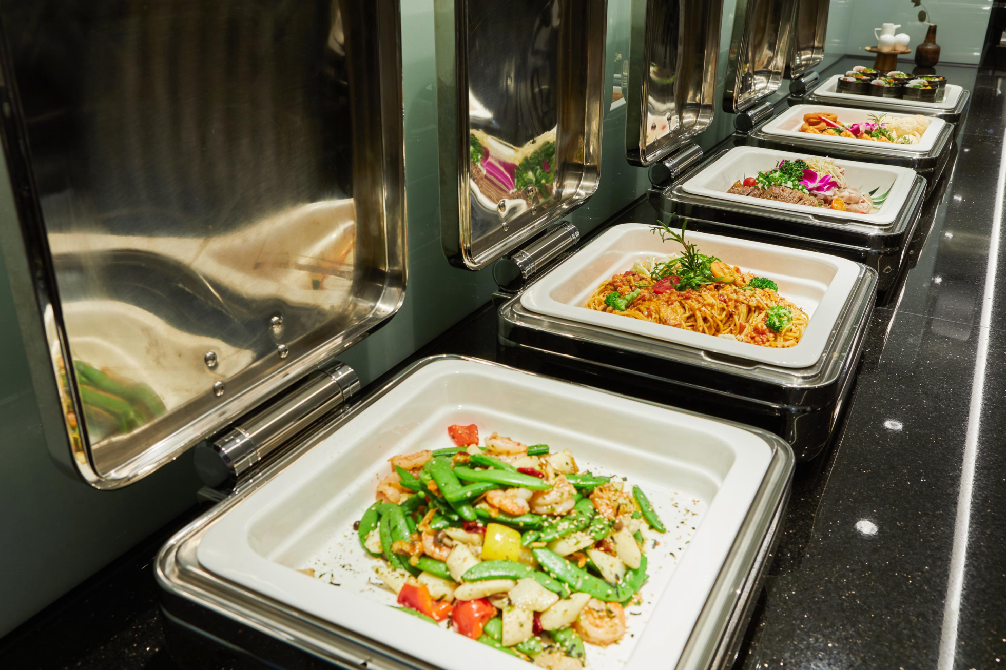 朝食レストラン