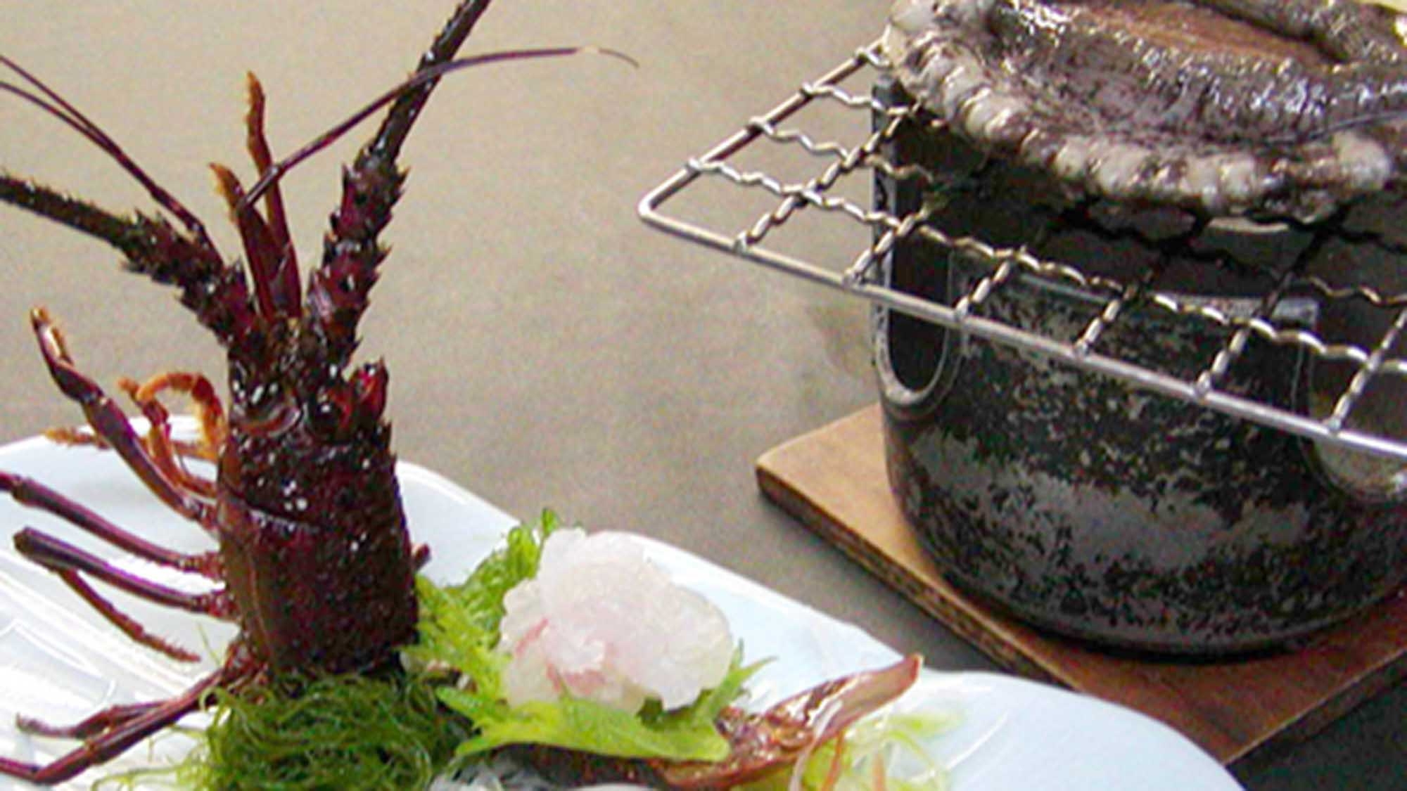 【鮑＋伊勢海老プラン】地元漁港で水揚げされた新鮮なお魚が自慢！料理と温泉どちらもご満喫できるプラン♪