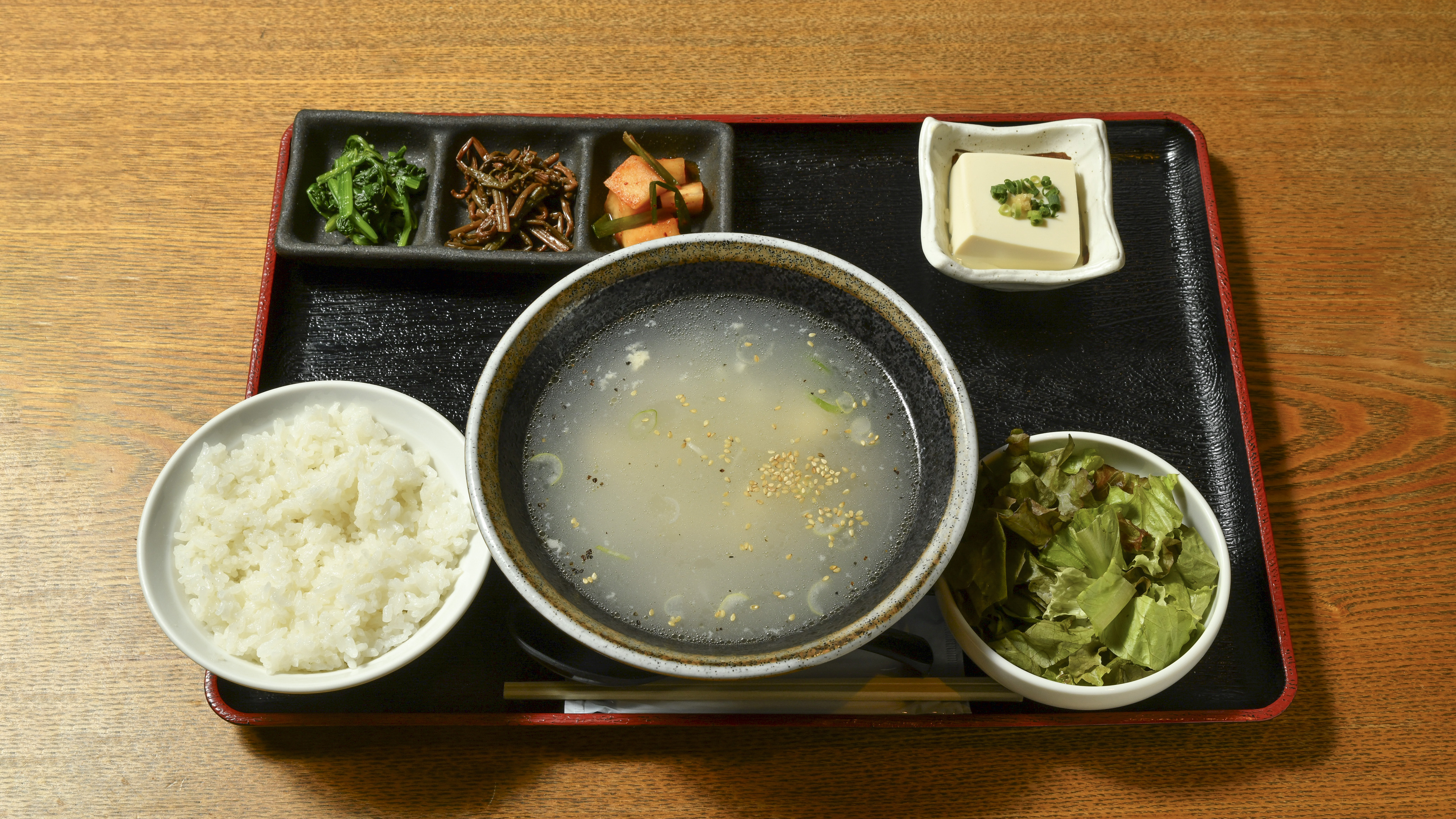 ■朝食　サムゲタン風スープ