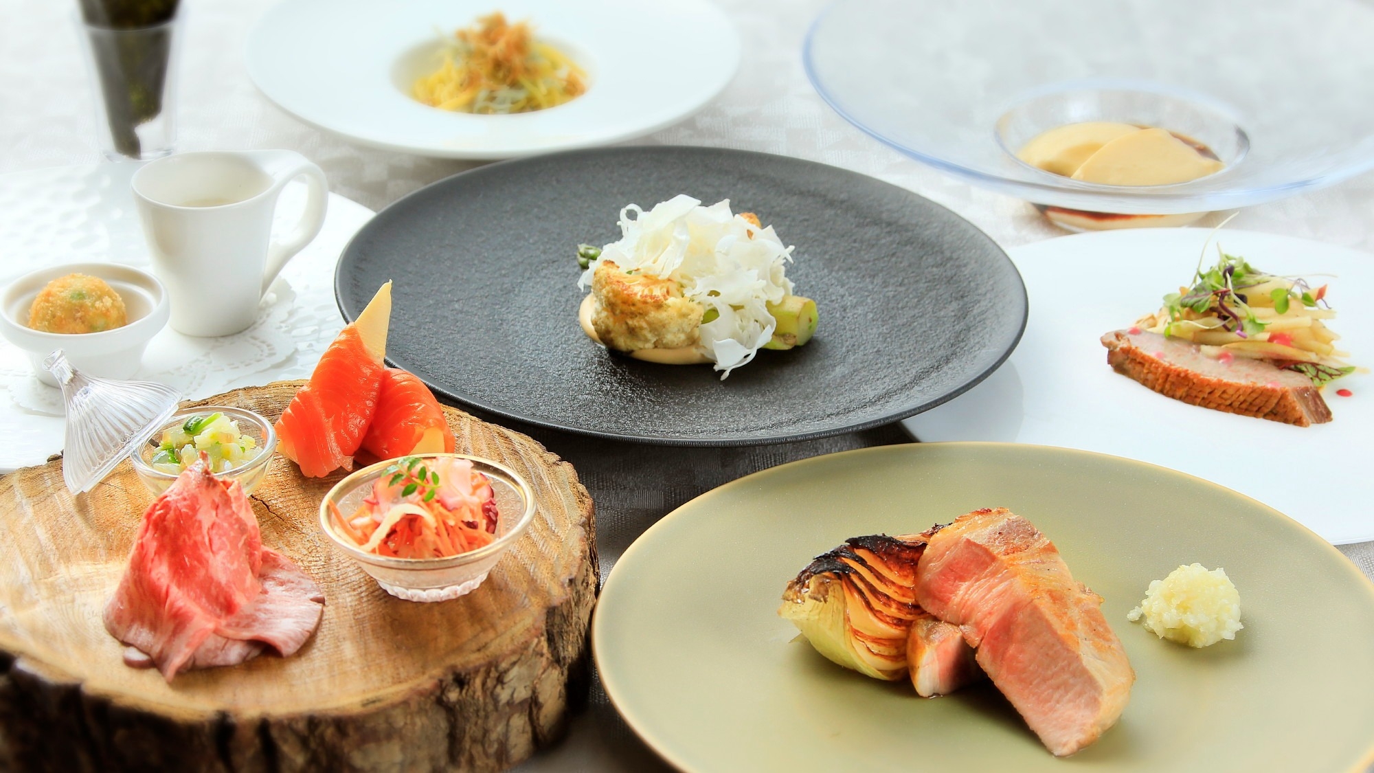 【さき楽28】1名様最大3500円オフ！本格ホテルディナーコースを愉しむ／夕朝食付