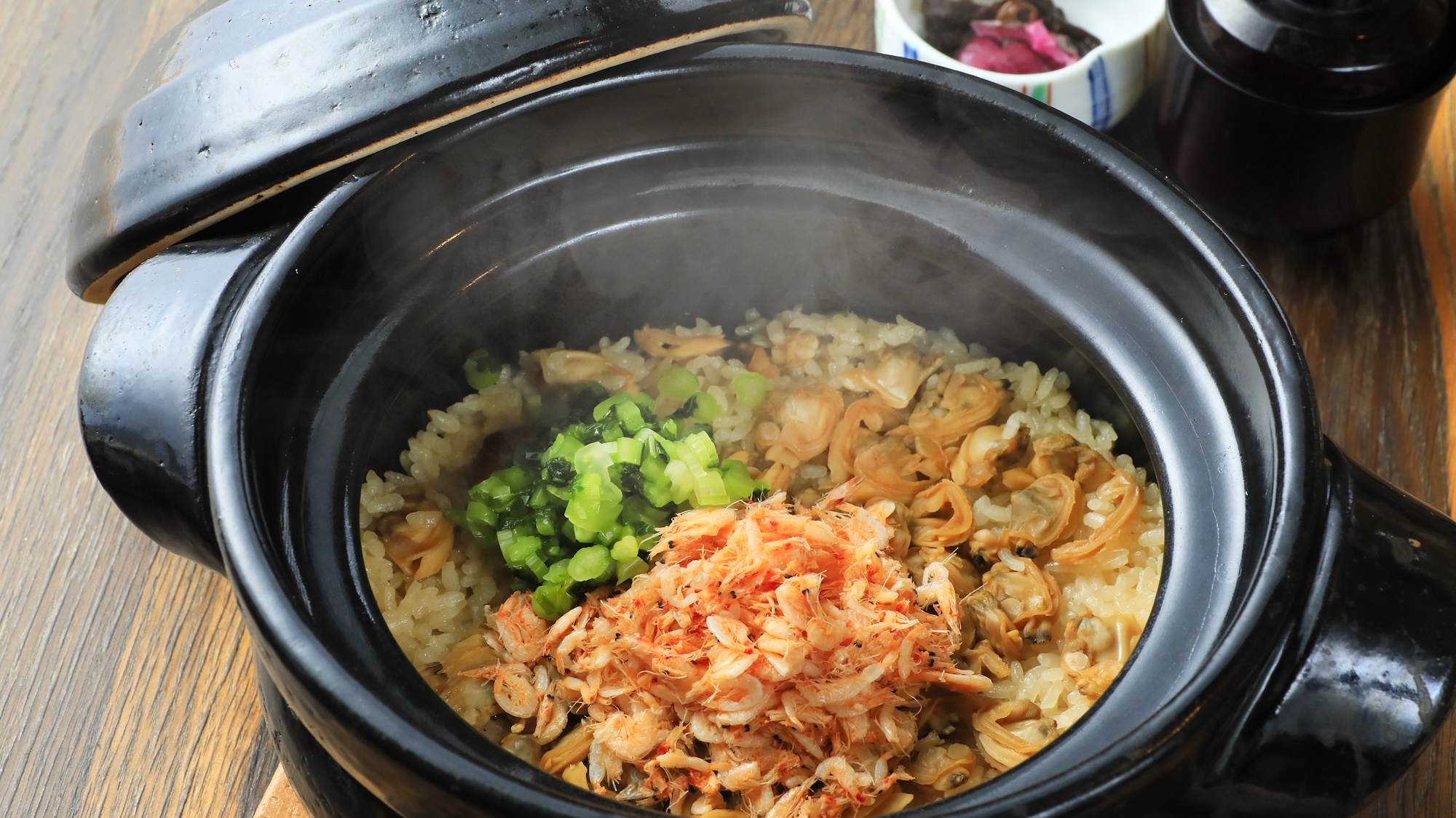 旬の味覚を匠の技巧でご提供させて頂く和会席　※一例