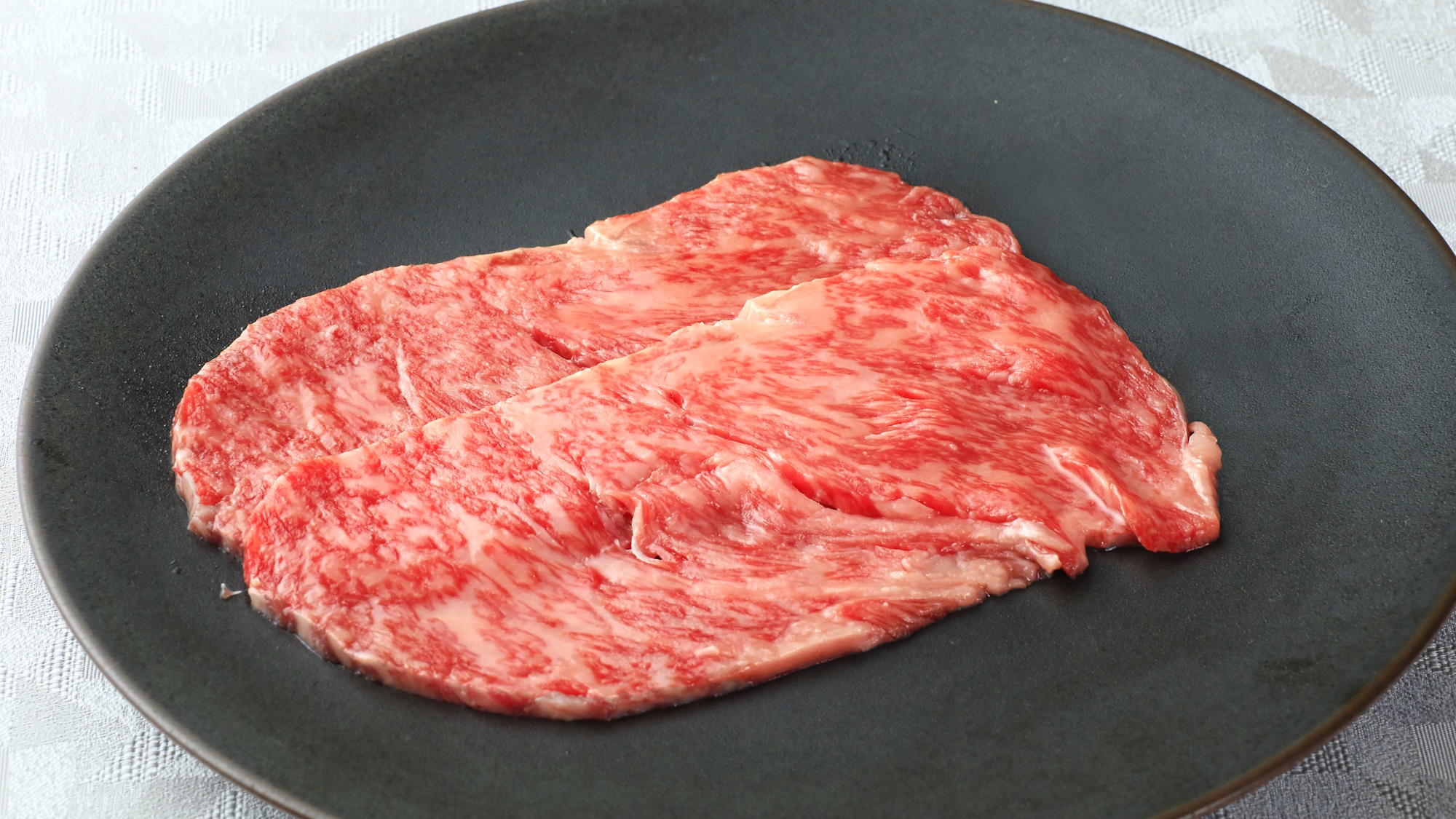 人気部位から希少部位までお愉しみ頂ける焼肉ディナーコース　※一例