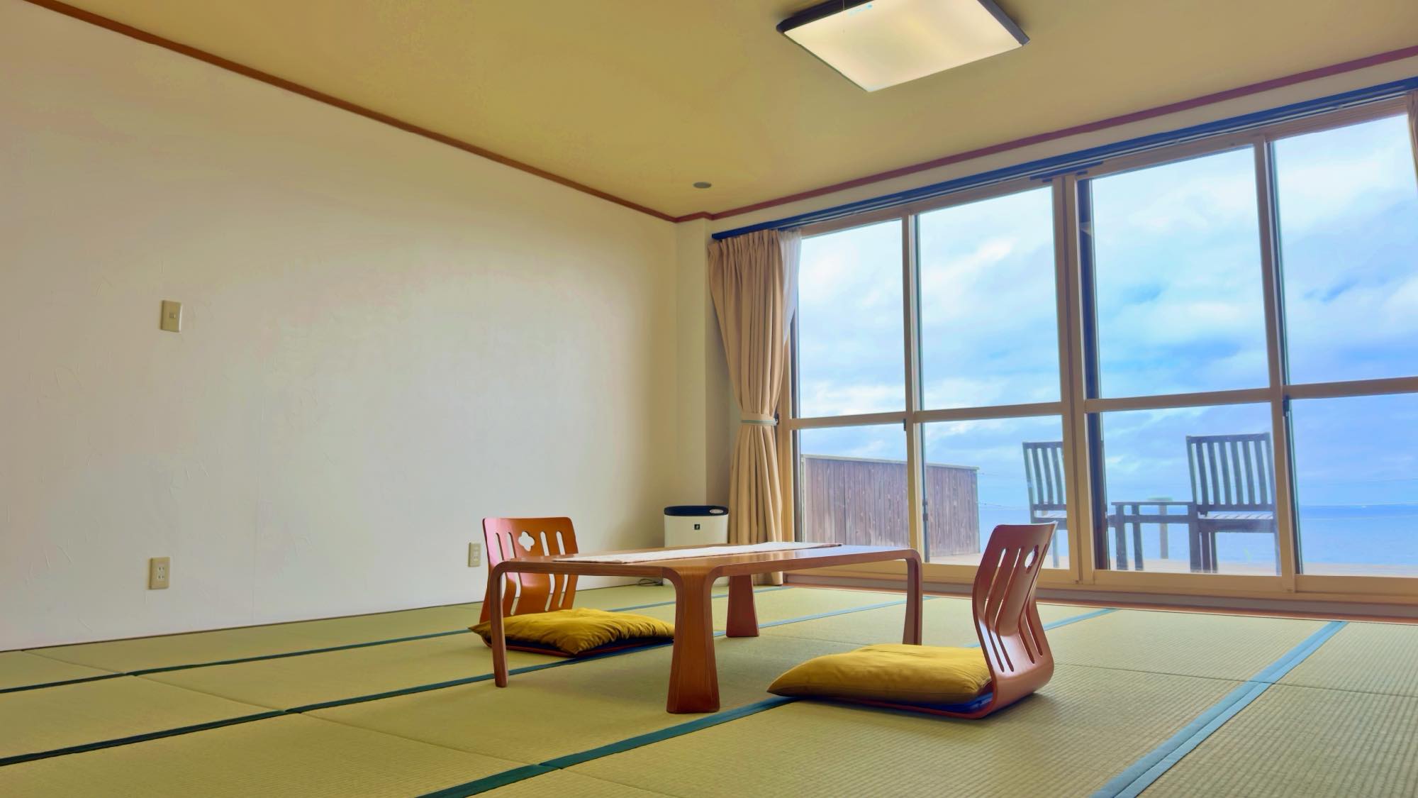 【光風】和室15畳＋絶景サンデッキ（バストイレ付）