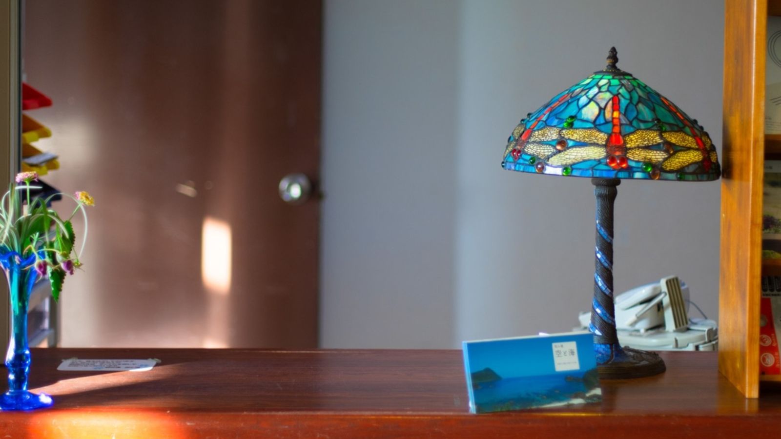 館内フロント、滞在中のお困りごとなどお気軽にお申しつけください