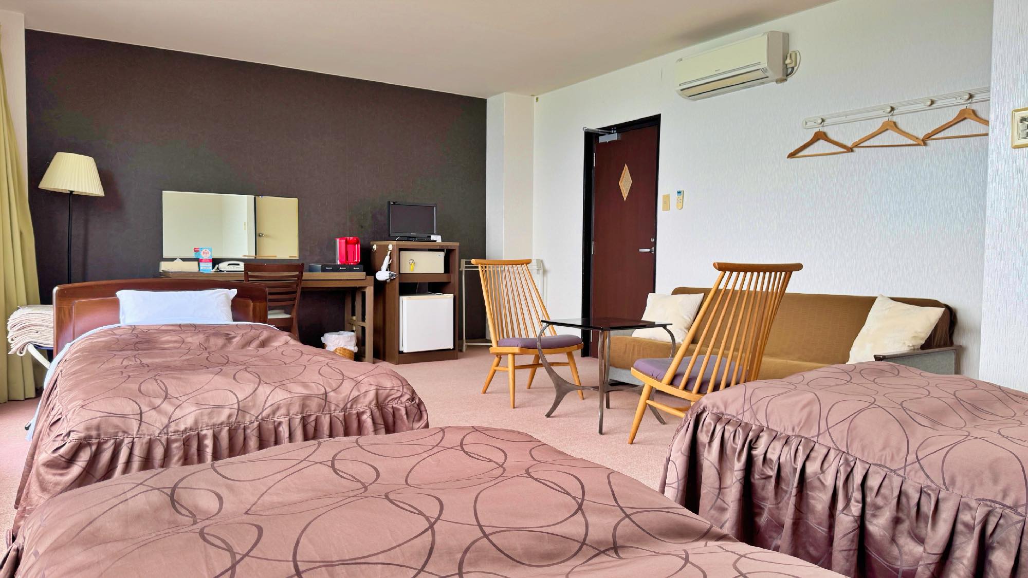 【吹雪・白南】トリプルルーム＋絶景サンデッキ（バストイレ付）