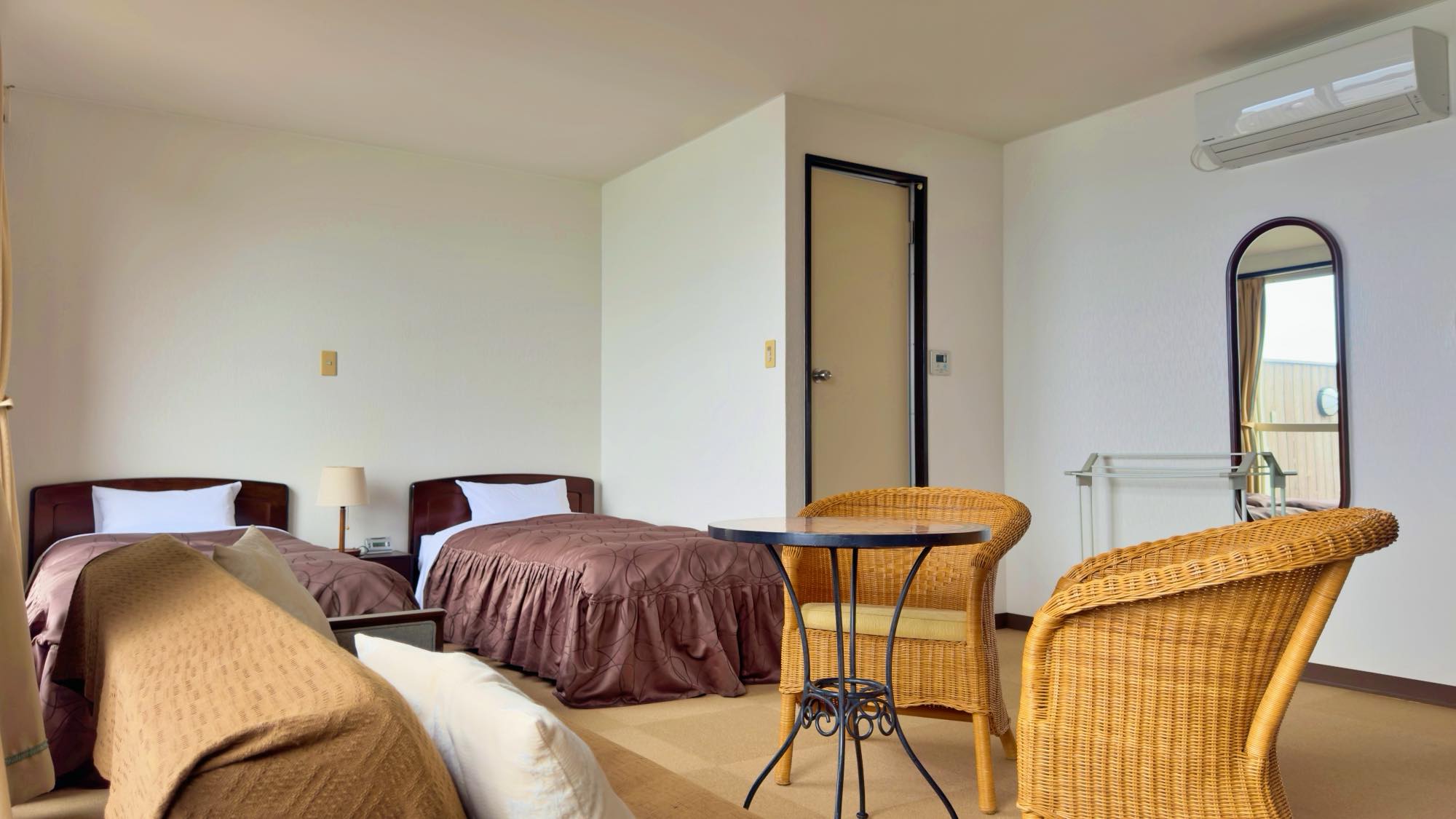 【荻・浦西】ツインルーム＋絶景サンデッキ（バストイレ付）