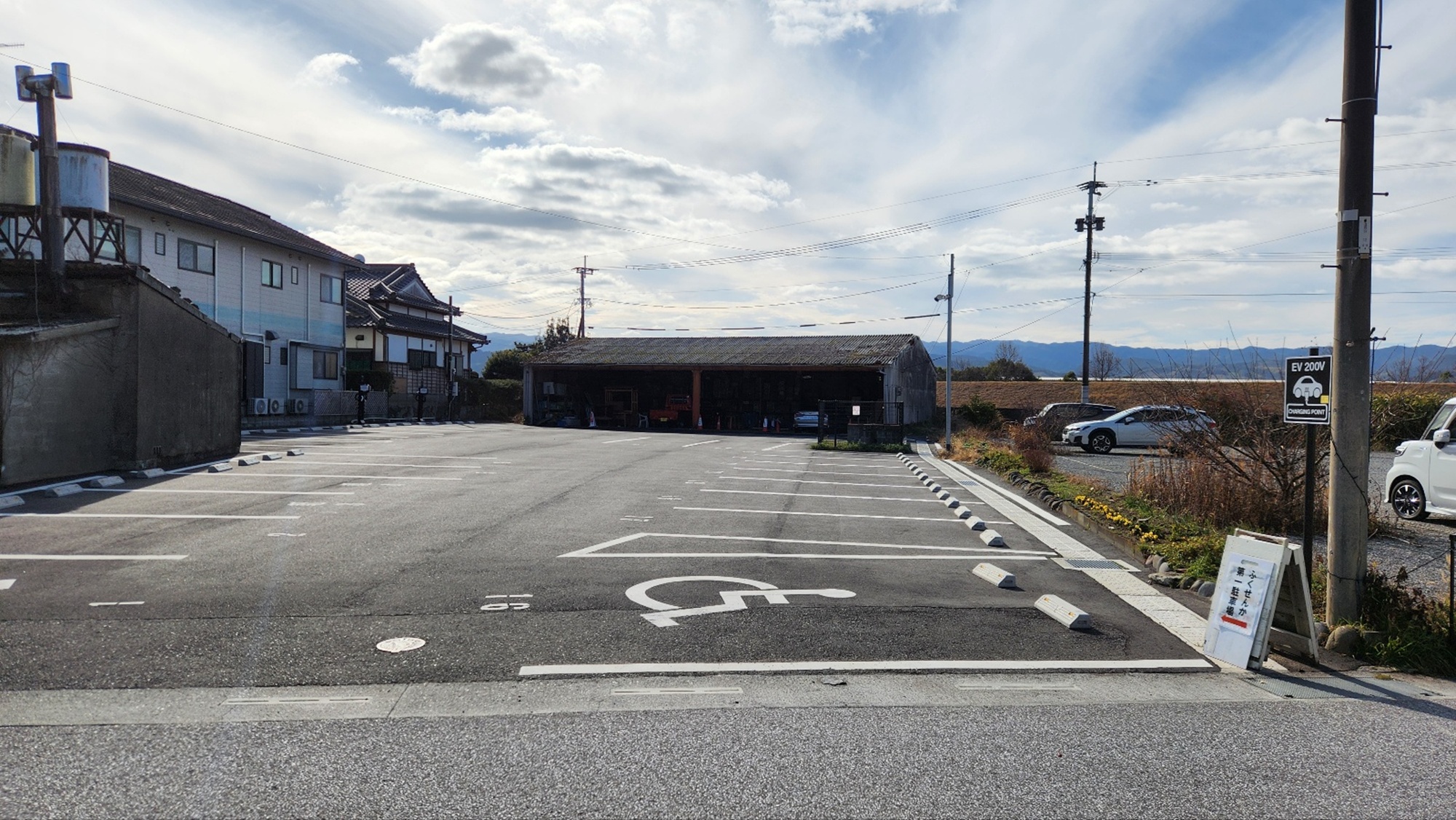 第一駐車場にてEV充電が可能になりました！