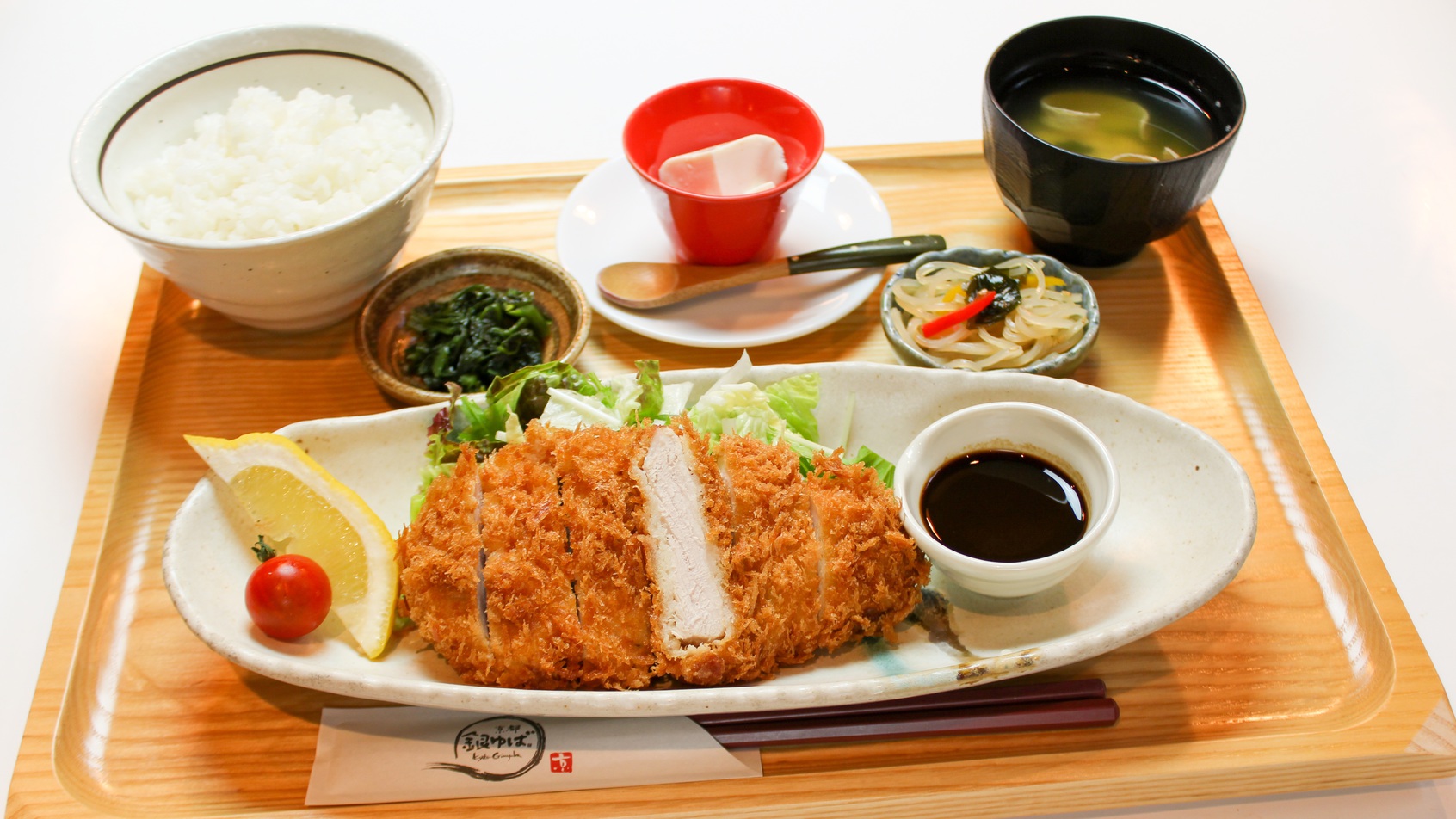 とんかつ定食