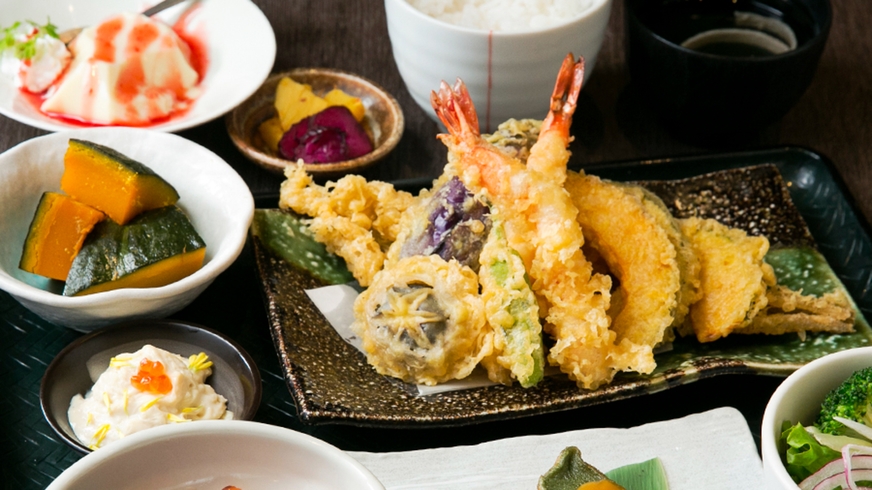 【夕食付き】『京都銀ゆば自慢の雷門御膳』・ワンドリンク付き