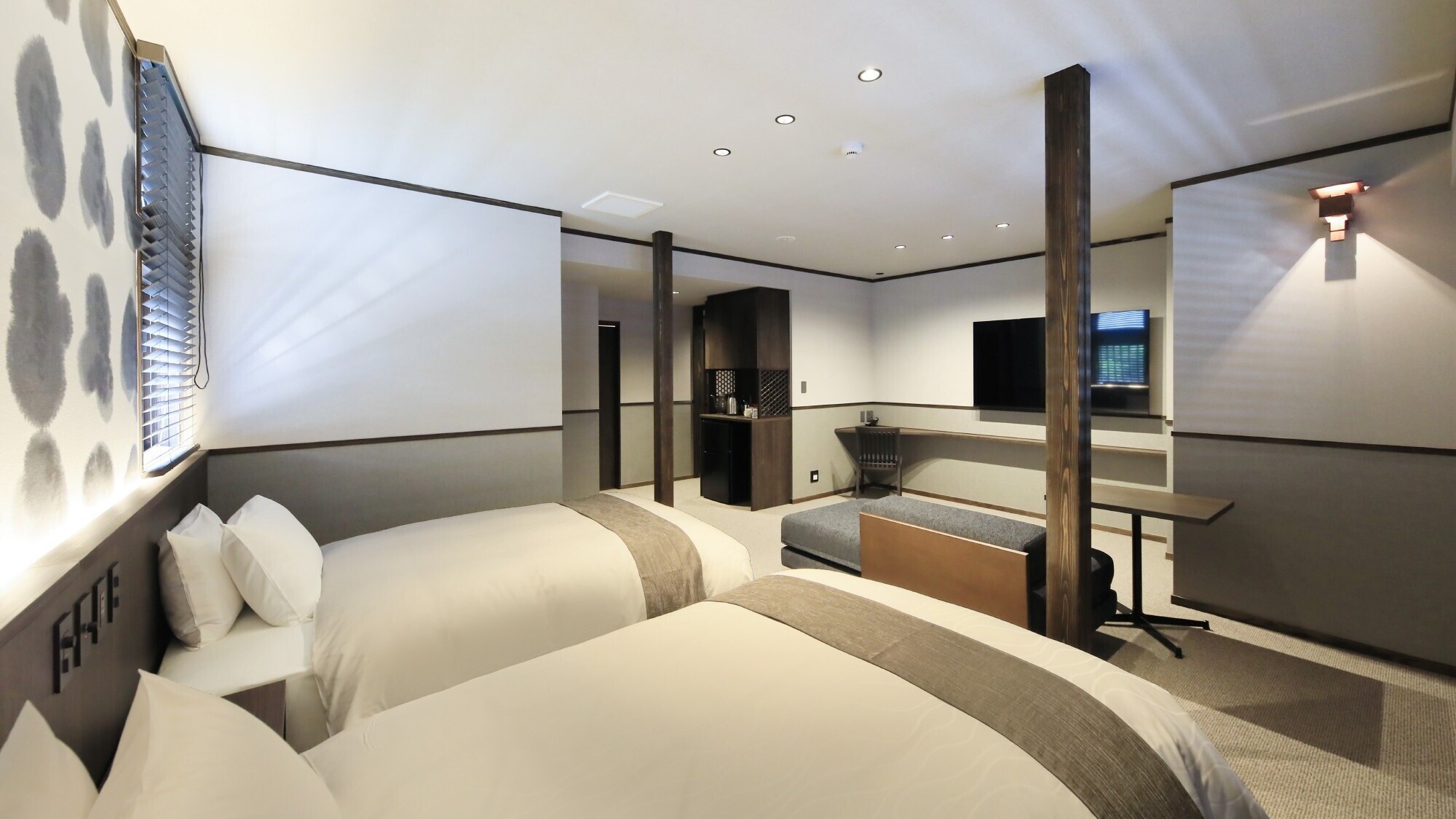 【別邸】柳小路側　客室