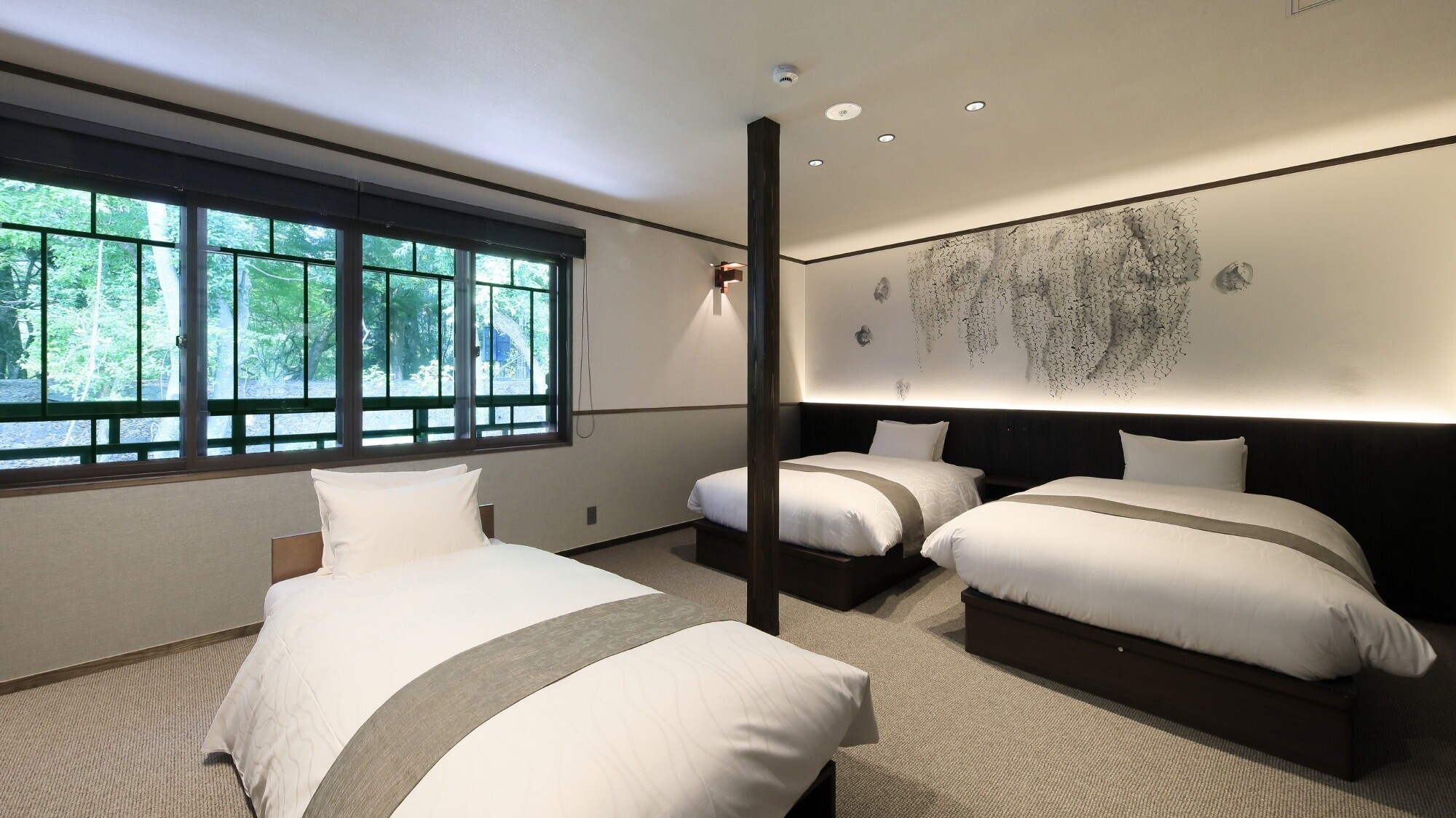 【別邸】紅葉谷公園側　客室（3名利用時）