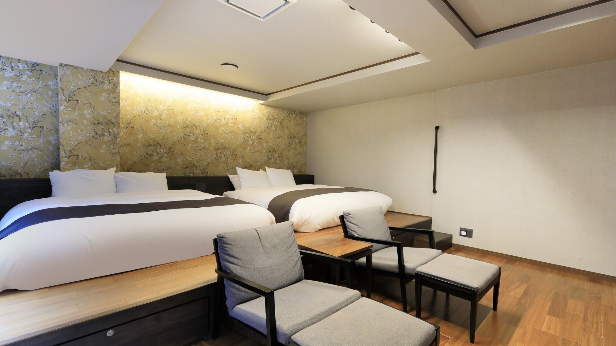 海側洋室プレミアムルーム　客室