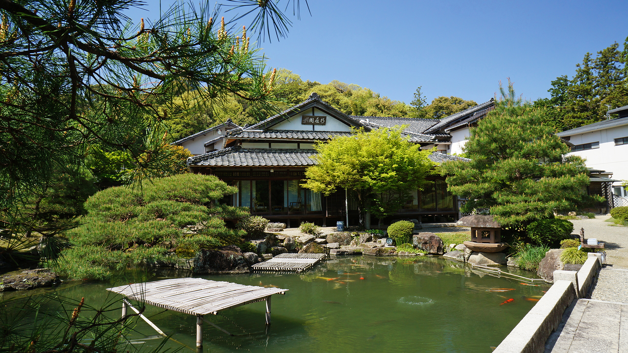 池泉庭園